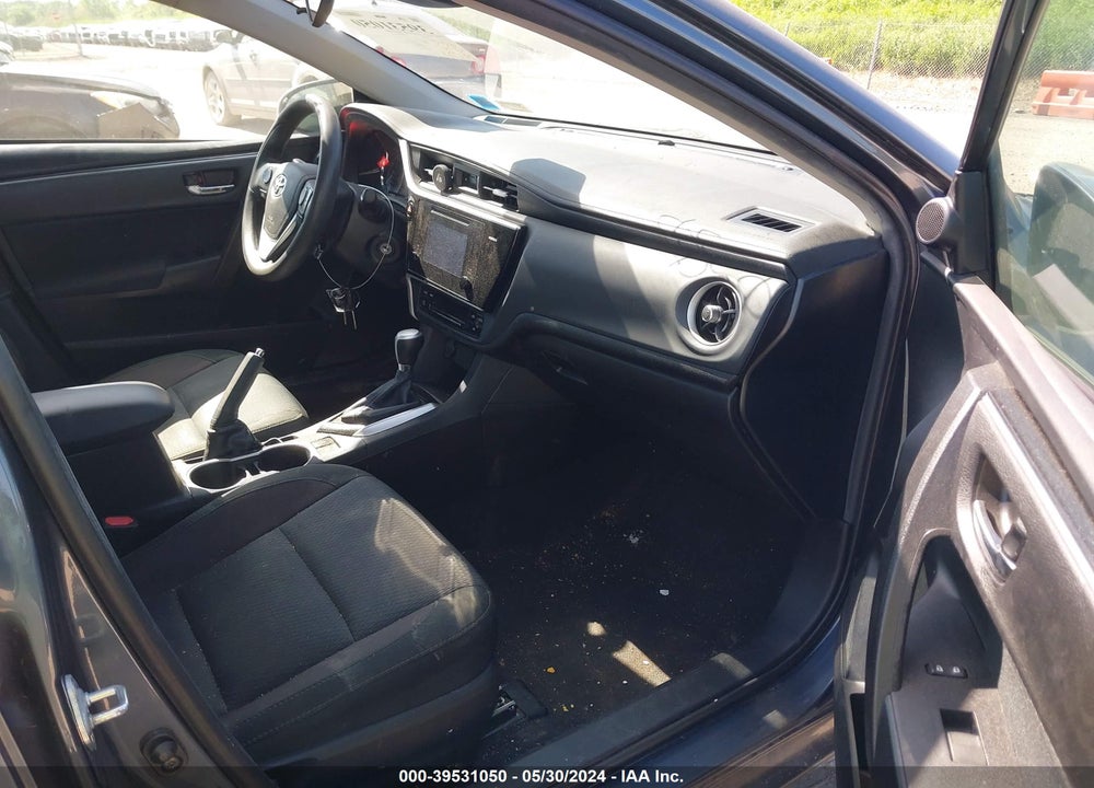 2017 TOYOTA COROLLA LE VIN: 2T1BURHE0HC862542