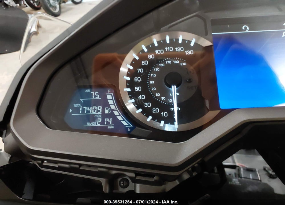 2019 HONDA GL1800 B VIN: JH2SC7947KK100089