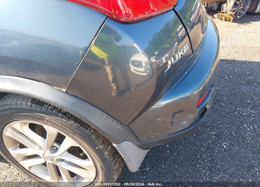 2012 NISSAN JUKE SV VIN: JN8AF5MV3CT107461