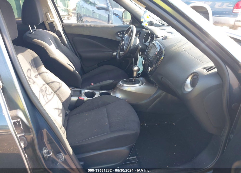 2012 NISSAN JUKE SV VIN: JN8AF5MV3CT107461