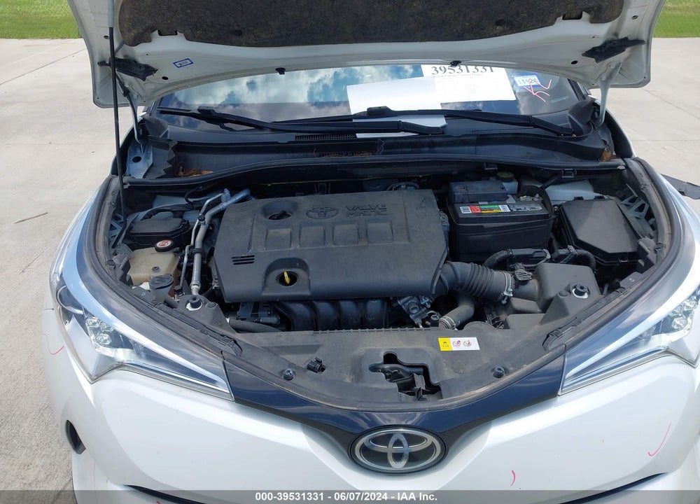2019 TOYOTA C-HR XLE VIN: JTNKHMBXXK1028741