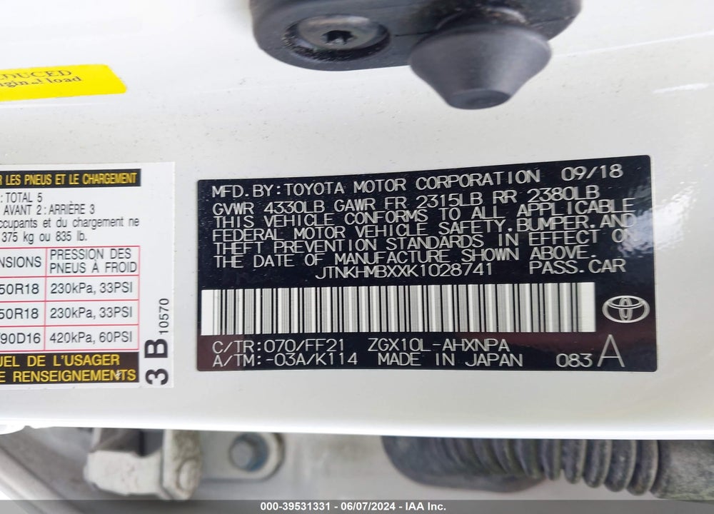 2019 TOYOTA C-HR XLE VIN: JTNKHMBXXK1028741