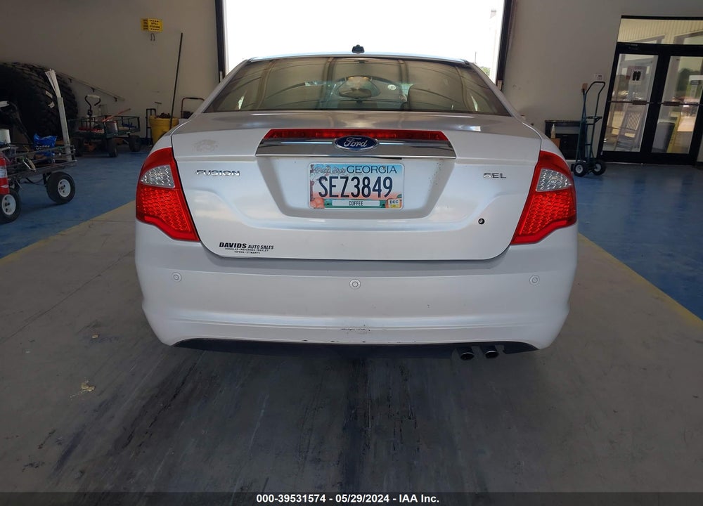 2011 FORD FUSION VIN: 3FAHP0JAXBR272148