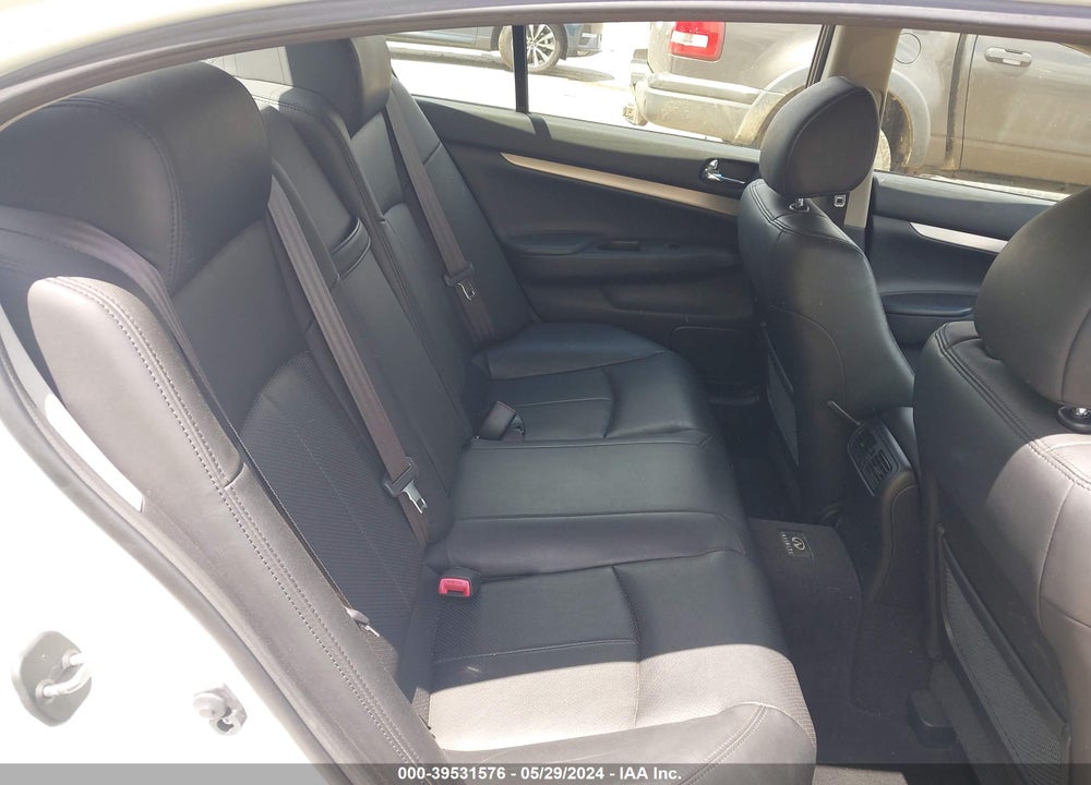 2013 INFINITI G37X VIN: JN1CV6AR0DM754600