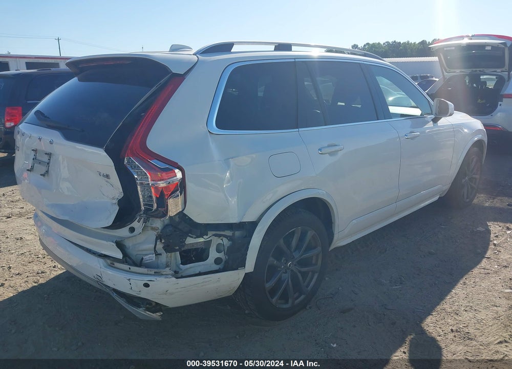 2016 VOLVO XC90 T6 MOMENTUM VIN: YV4A22PK7G1027103