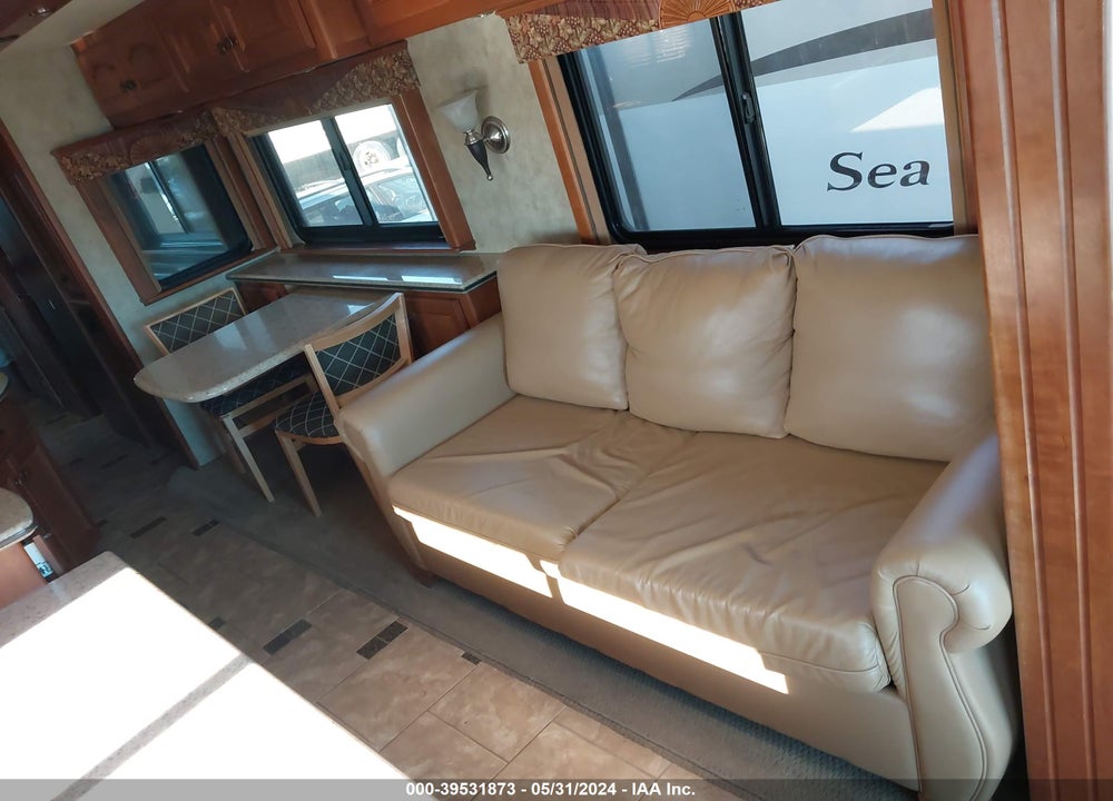 2006 COUNTRY COACH MOTORHOME ALLURE VIN: 4U7A8DY1461105262