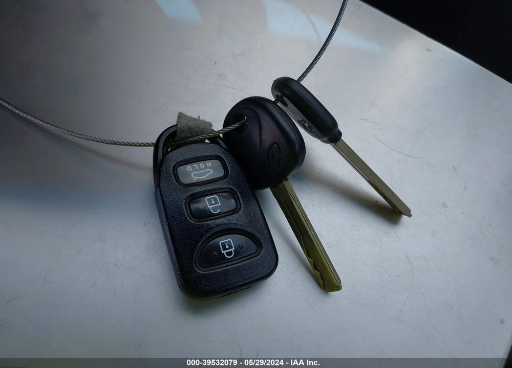 2013 HYUNDAI SONATA GLS VIN: 5NPEB4AC4DH622240