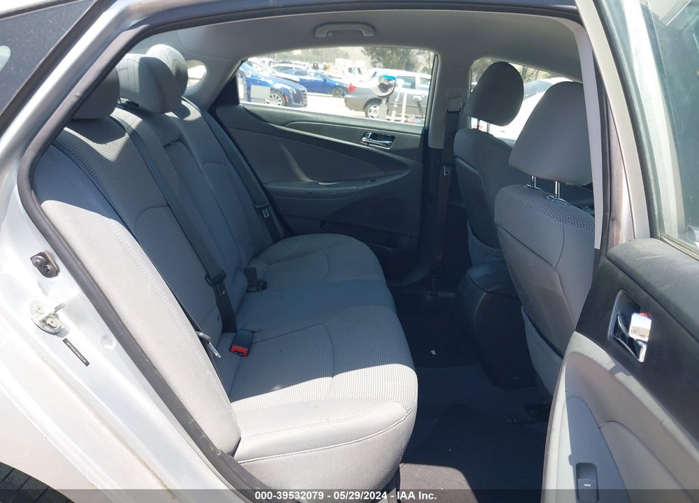 2013 HYUNDAI SONATA GLS VIN: 5NPEB4AC4DH622240