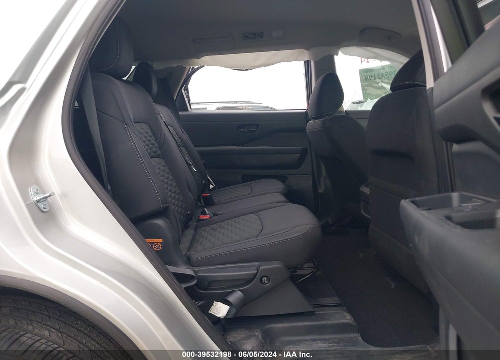 2024 NISSAN PATHFINDER S FWD VIN: 5N1DR3AA9RC268813