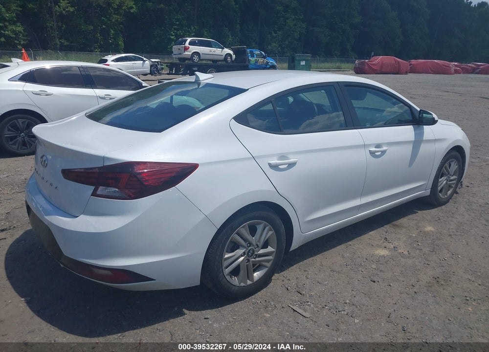 2020 HYUNDAI ELANTRA SEL VIN: 5NPD84LF2LH504106