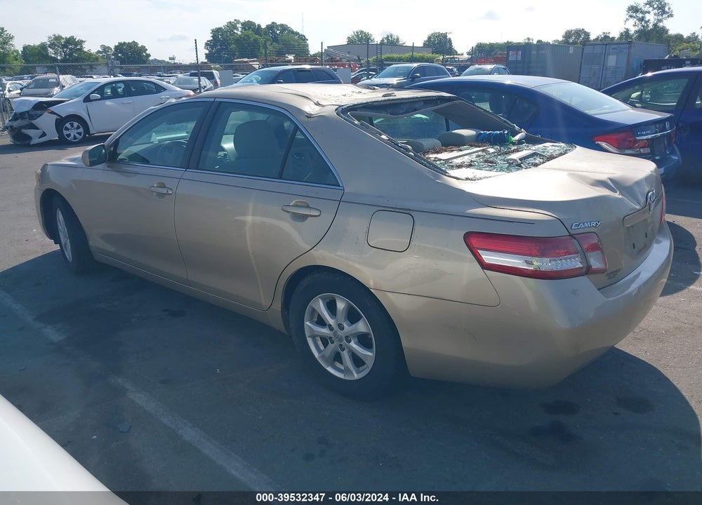2011 TOYOTA CAMRY LE VIN: 4T1BF3EK9BU644199