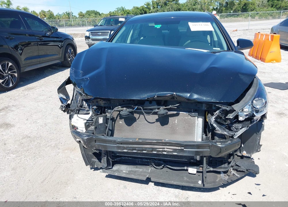 2018 HYUNDAI SONATA SE VIN: 5NPE24AF5JH664292