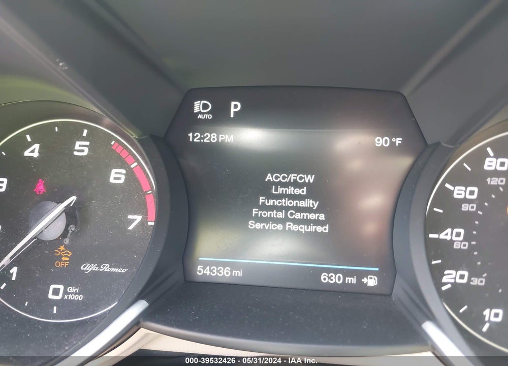 2019 ALFA ROMEO GIULIA TI LUSSO AWD VIN: ZARFANBN0K7605326