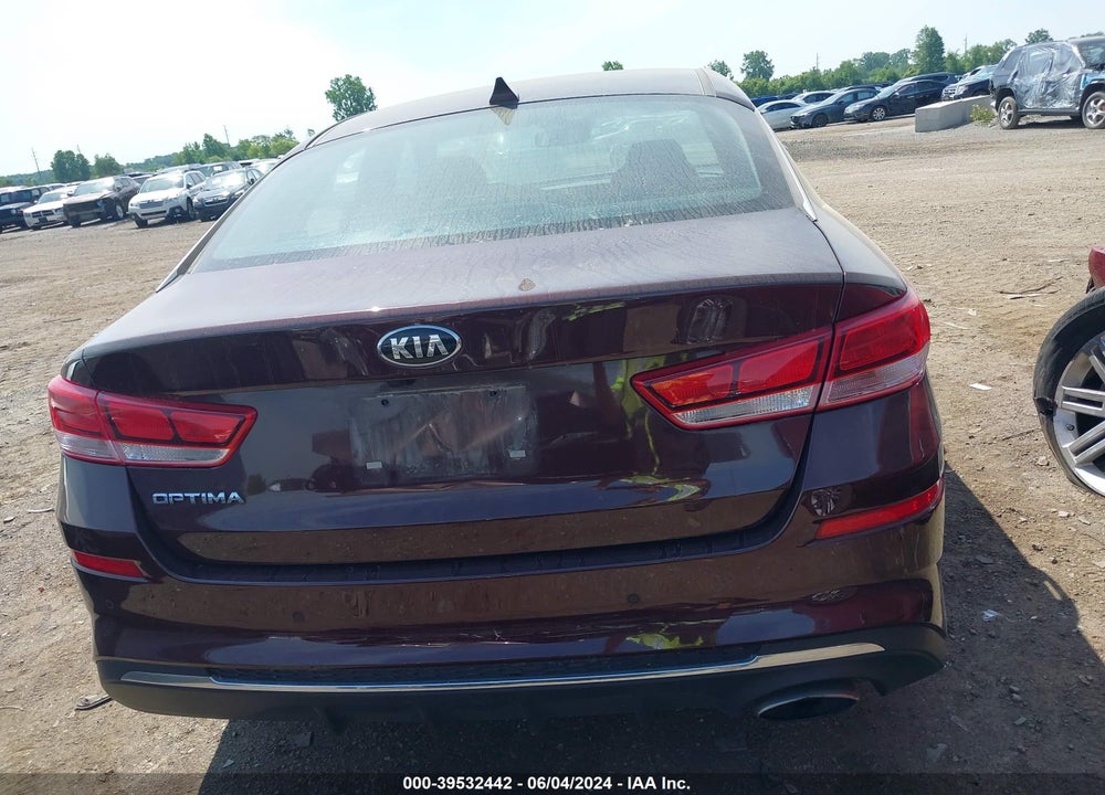 2019 KIA OPTIMA LX VIN: 5XXGT4L30KG359241