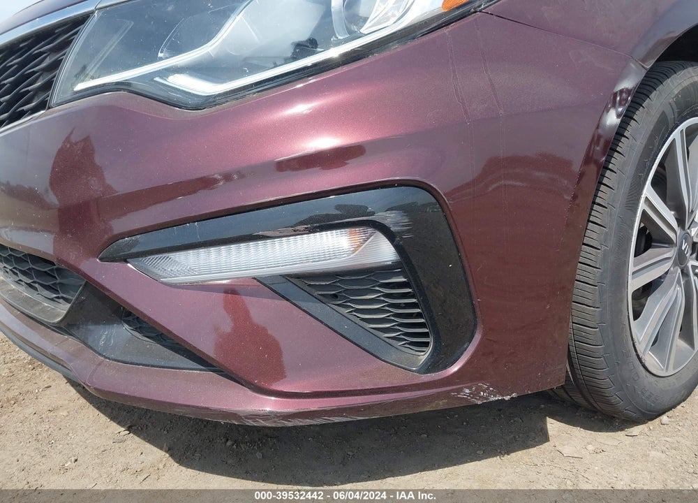 2019 KIA OPTIMA LX VIN: 5XXGT4L30KG359241