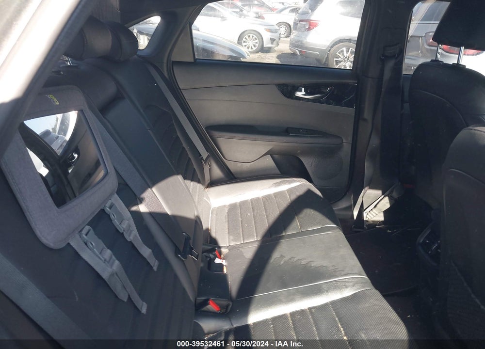 2022 KIA FORTE GT VIN: 3KPF44AC6NE458235