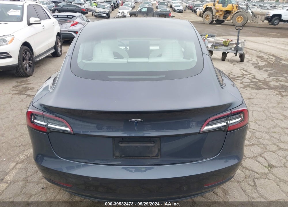 2022 TESLA MODEL 3 REAR-WHEEL DRIVE VIN: 5YJ3E1EA2NF344752