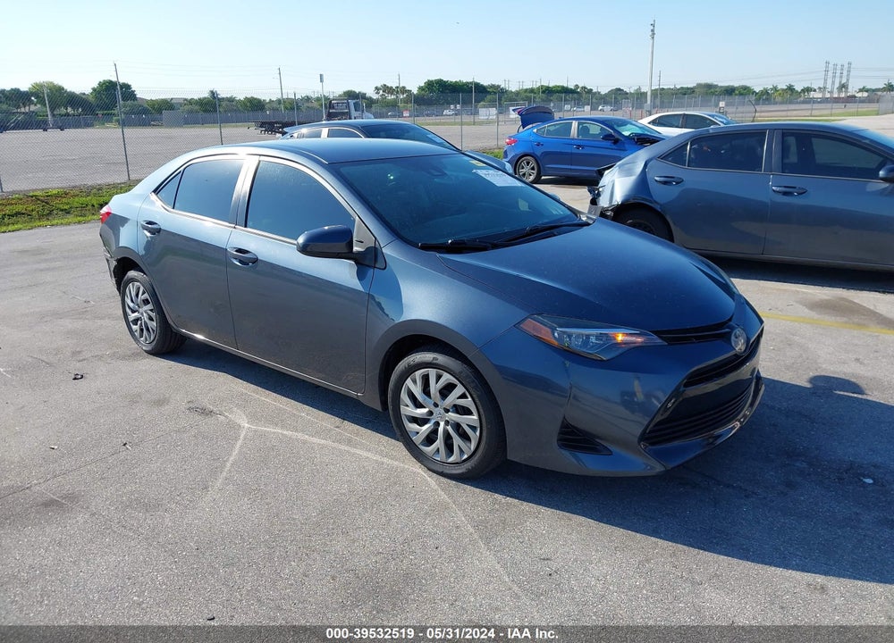 2019 TOYOTA COROLLA LE VIN: 2T1BURHE9KC209862