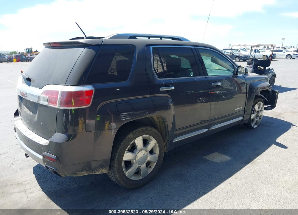 2015 GMC TERRAIN DENALI VIN: 2GKFLUE32F6370771