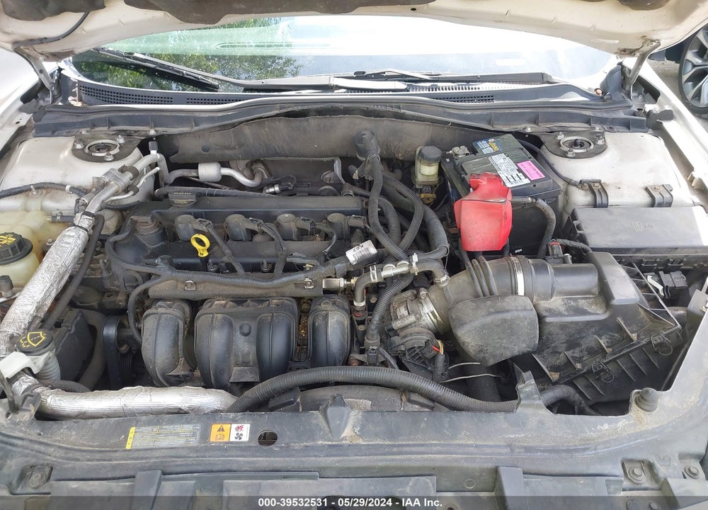 2010 FORD FUSION SE VIN: 3FAHP0HA0AR153142