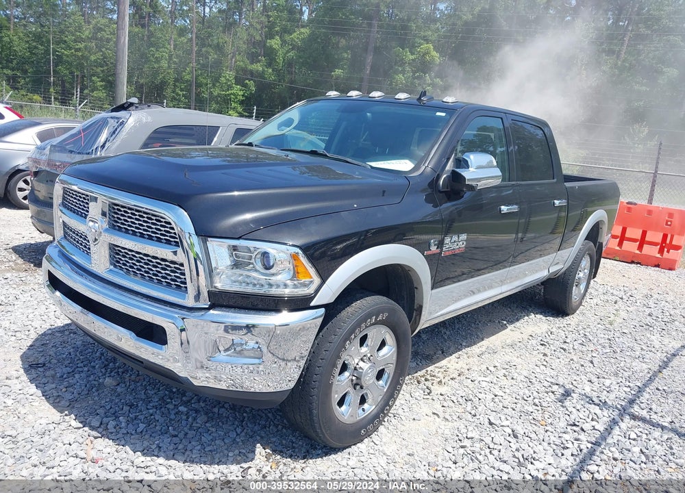 2018 RAM 2500 LAIE  4X2 6'4 BOX VIN: 3C6UR4FLXJG377150