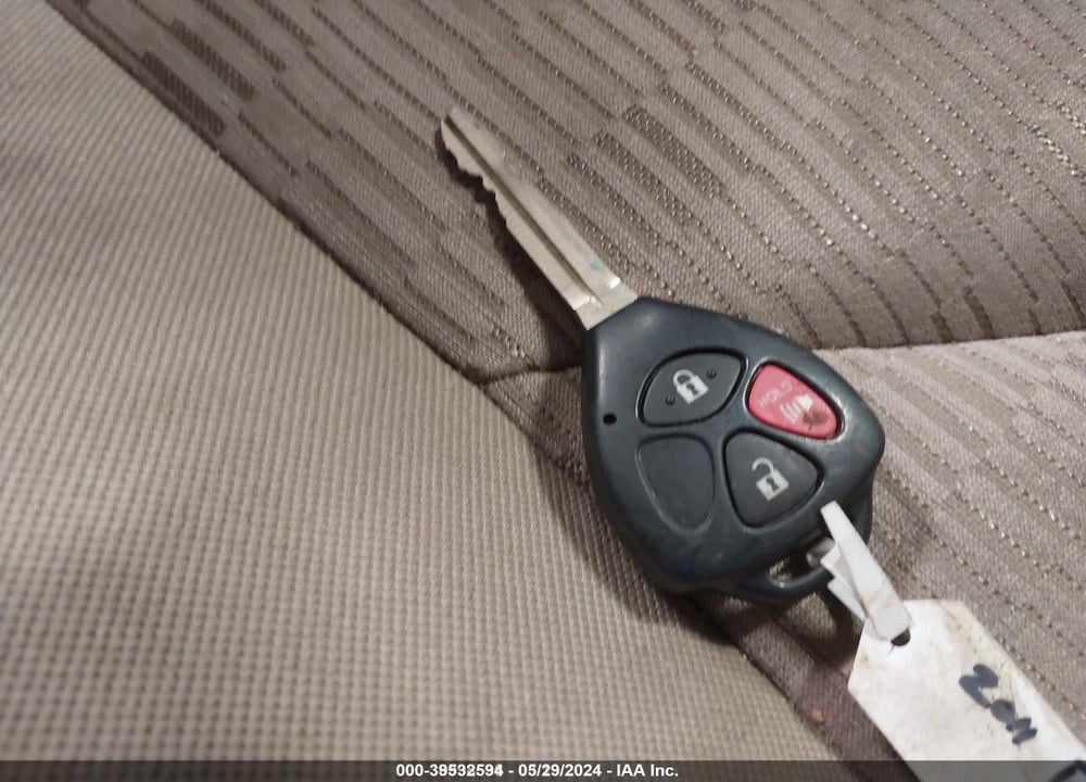 2011 TOYOTA RAV4 BASE V6 VIN: 2T3BK4DV9BW060759