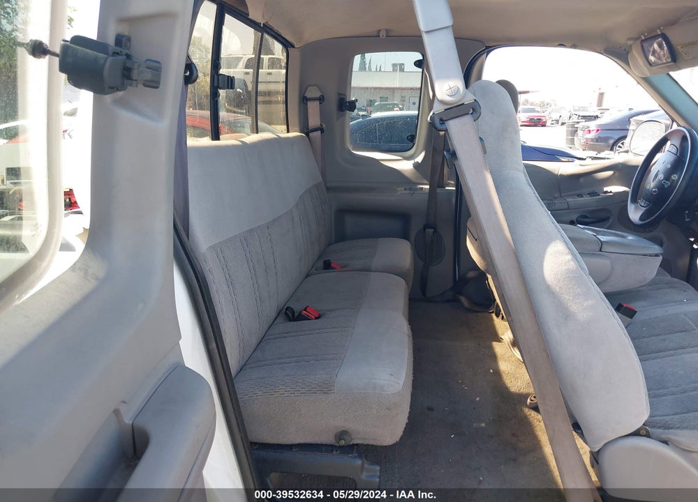 1998 FORD F-150 STANDARD/XL/XLT VIN: 1FTZX172XWNA47418