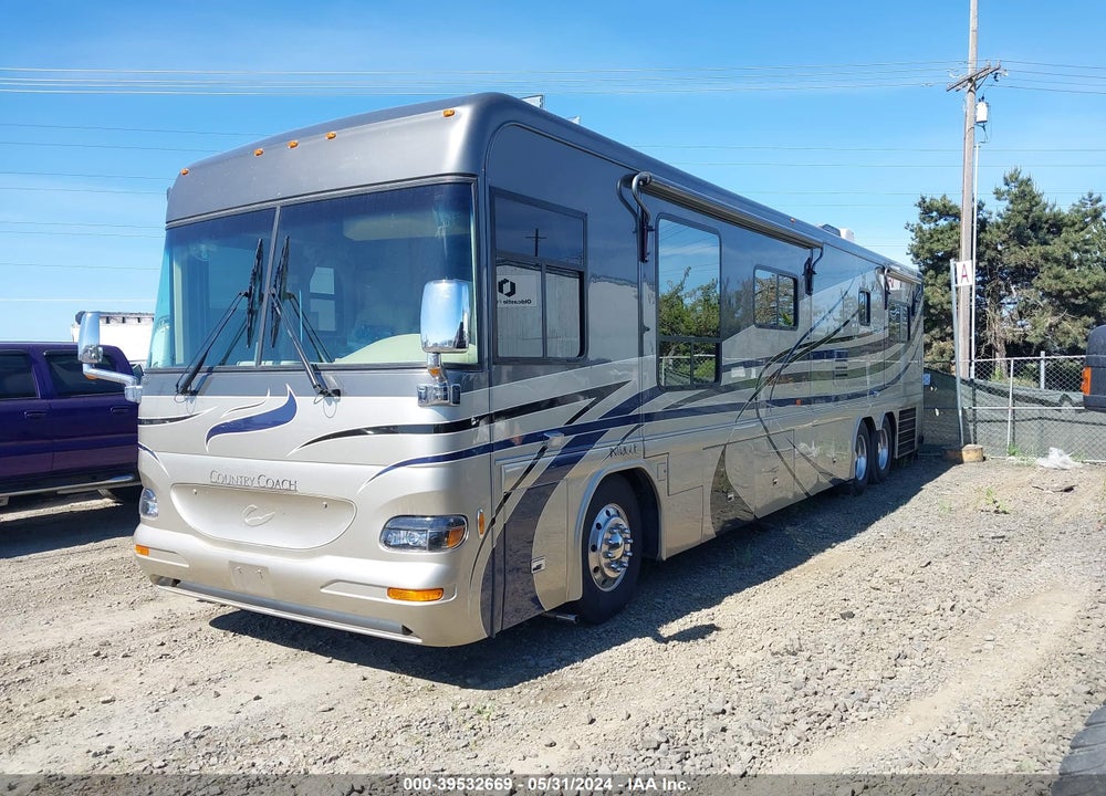 2004 COUNTRY COACH MOTORHOME INTRIGUE VIN: 4U7B8DY1441103996