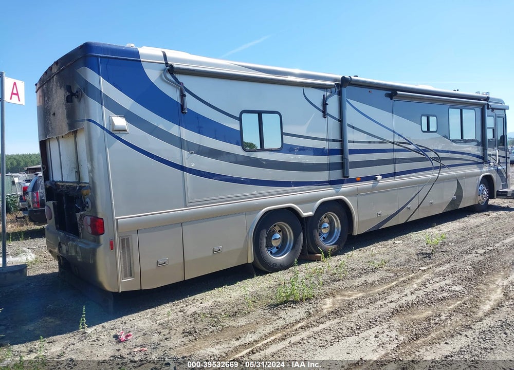 2004 COUNTRY COACH MOTORHOME INTRIGUE VIN: 4U7B8DY1441103996