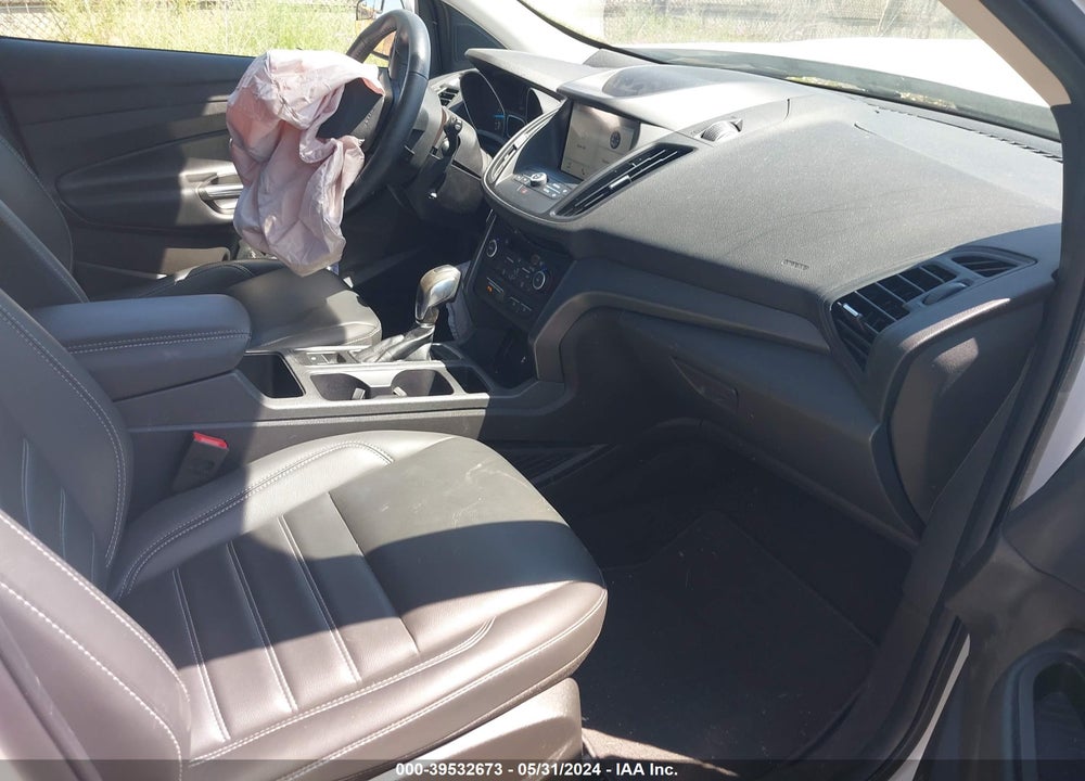 2019 FORD ESCAPE SEL VIN: 1FMCU9HD1KUA97438