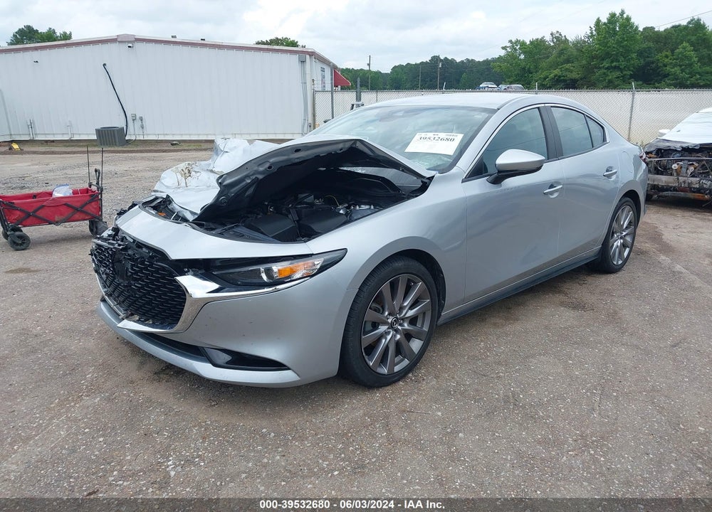 2020 MAZDA 3 PREFERRED PACKAGE VIN: JM1BPADL2L1170423