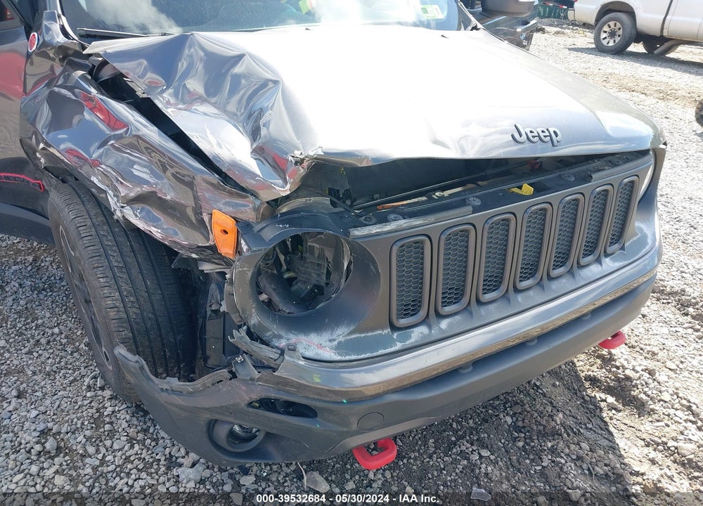 2016 JEEP RENEGADE TRAILHAWK VIN: ZACCJBCTXGPD98382