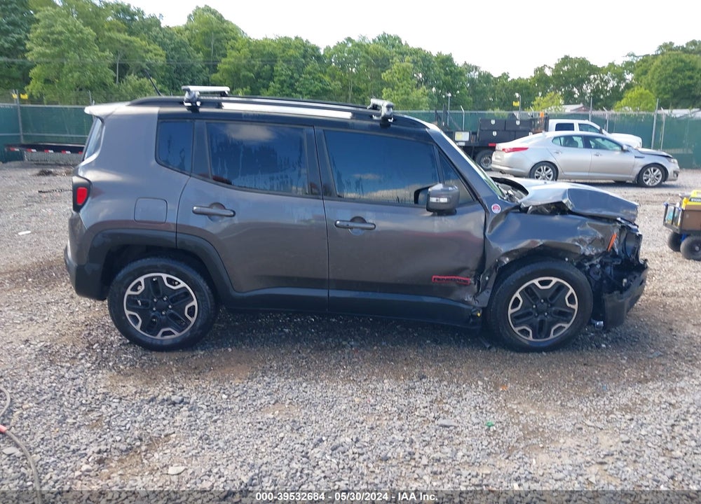 2016 JEEP RENEGADE TRAILHAWK VIN: ZACCJBCTXGPD98382