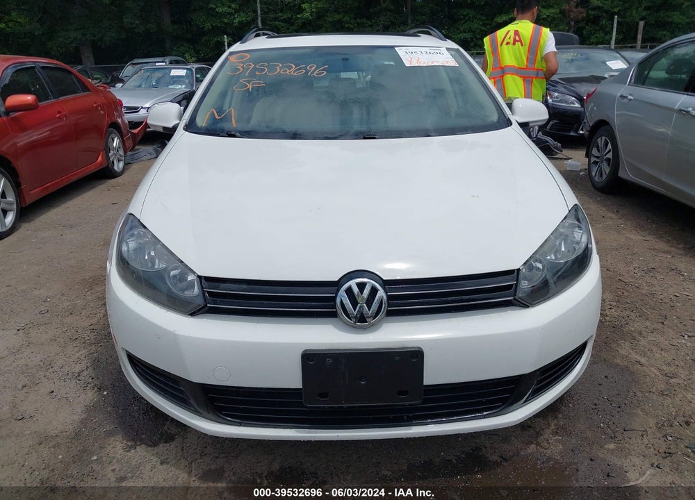 2013 VOLKSWAGEN JETTA SPORTWAGEN 2.0L TDI VIN: 3VWPL7AJ9DM630489