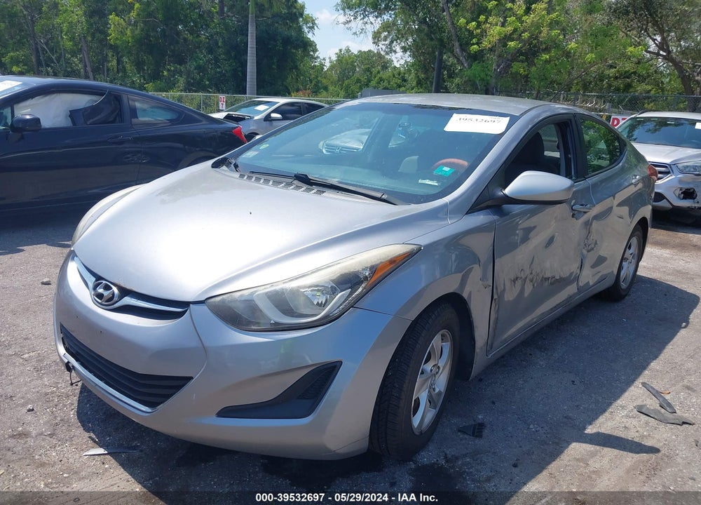 2015 HYUNDAI ELANTRA SE VIN: 5NPDH4AE8FH559335