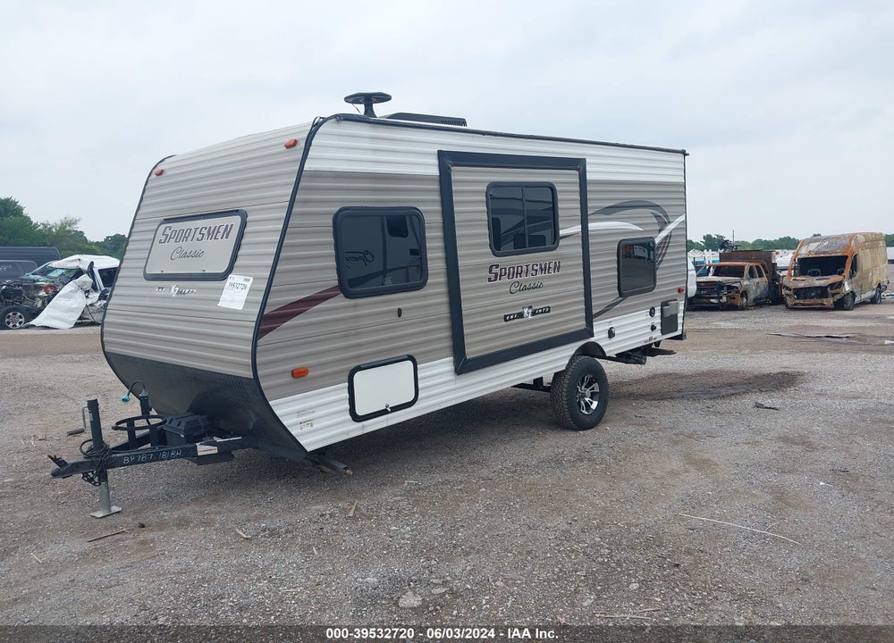 2019 KZ SPORTSMAN CLASSIC VIN: 4EZTK1911K4053387