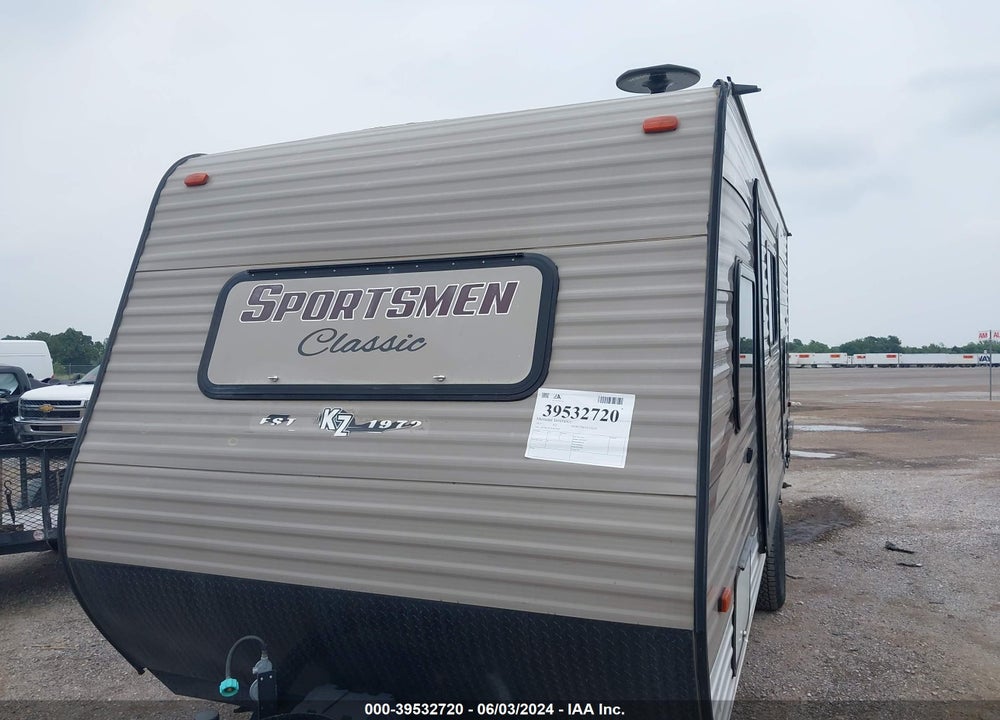 2019 KZ SPORTSMAN CLASSIC VIN: 4EZTK1911K4053387