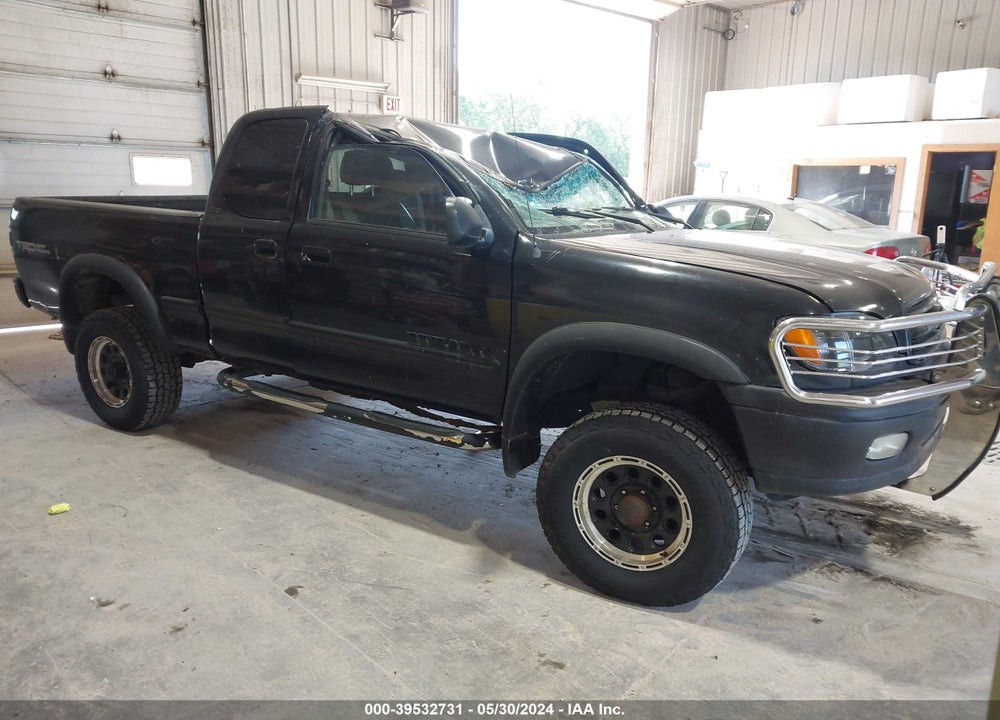 2001 TOYOTA TUNDRA SR5 V8 VIN: 5TBBT44141S208903