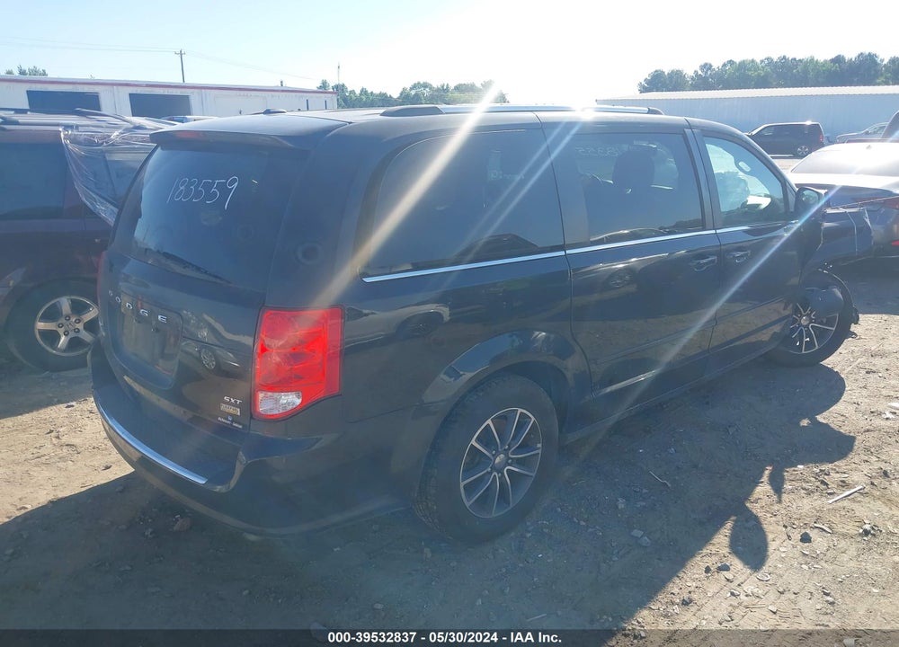 2017 DODGE GRAND CARAVAN SXT VIN: 2C4RDGCGXHR806555