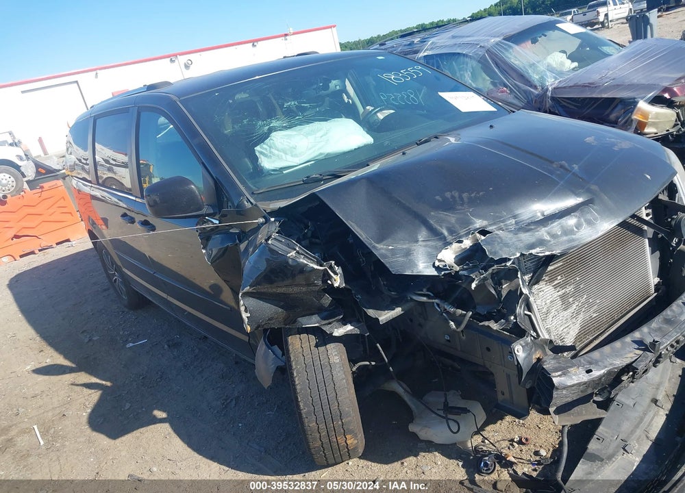 2017 DODGE GRAND CARAVAN SXT VIN: 2C4RDGCGXHR806555