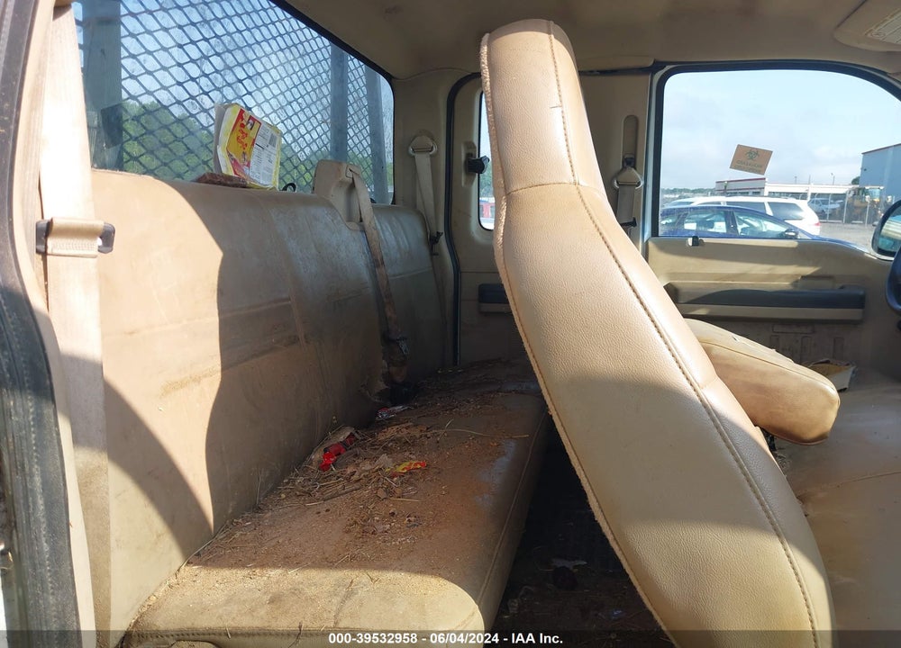2008 FORD F-250 FX4/LARIAT/XL/XLT VIN: 1FTSX21Y28EB33636