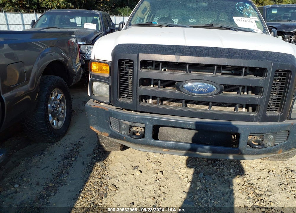 2008 FORD F-250 FX4/LARIAT/XL/XLT VIN: 1FTSX21Y28EB33636