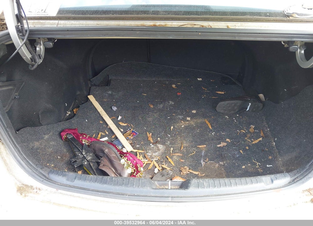 2010 KIA FORTE LX VIN: KNAFT4A26A5212119