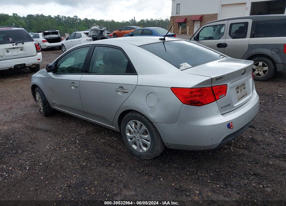 2010 KIA FORTE LX VIN: KNAFT4A26A5212119