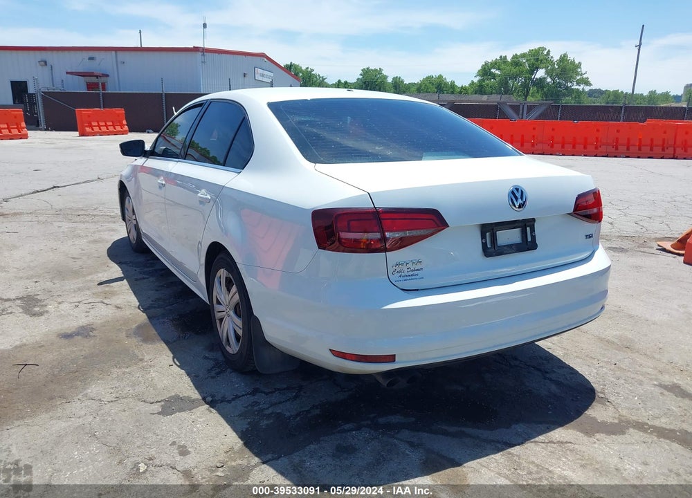 2017 VOLKSWAGEN JETTA 1.4T S VIN: 3VW2B7AJ0HM282861