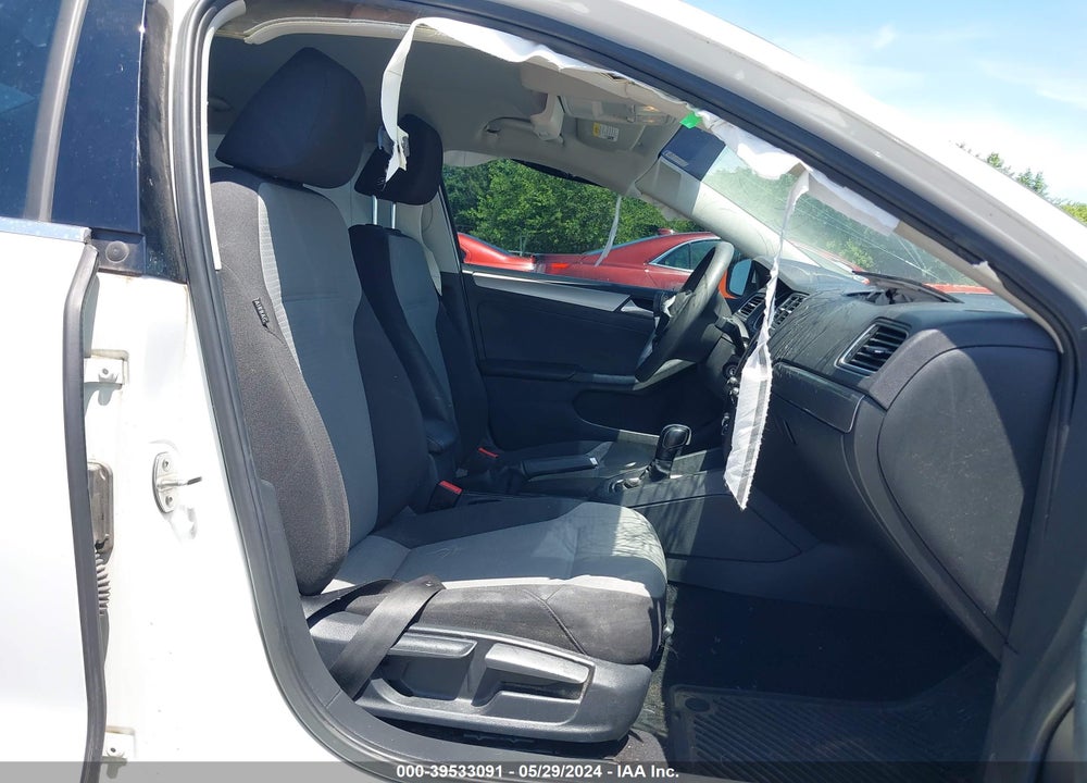 2017 VOLKSWAGEN JETTA 1.4T S VIN: 3VW2B7AJ0HM282861
