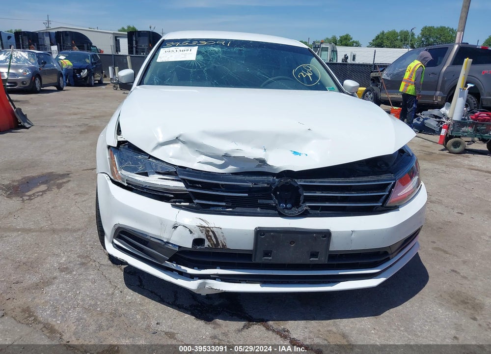 2017 VOLKSWAGEN JETTA 1.4T S VIN: 3VW2B7AJ0HM282861