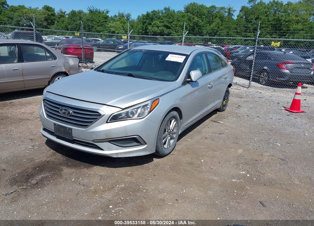 2016 HYUNDAI SONATA VIN: 5NPE24AF0GH395224