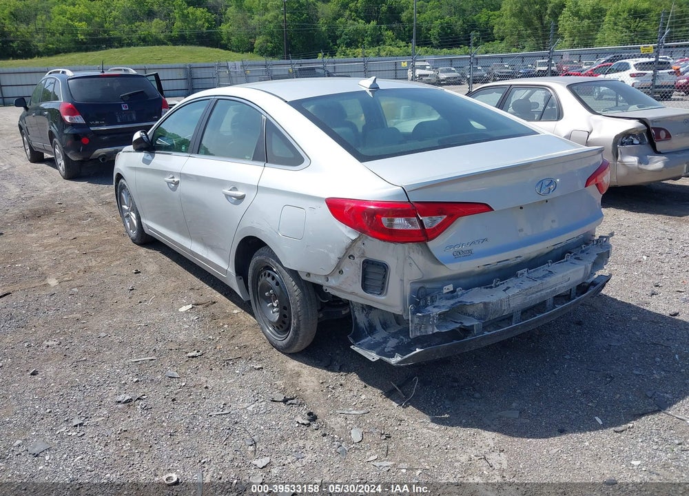 2016 HYUNDAI SONATA VIN: 5NPE24AF0GH395224
