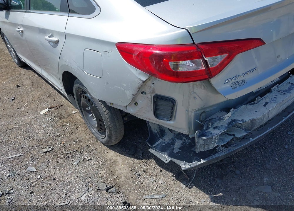 2016 HYUNDAI SONATA VIN: 5NPE24AF0GH395224